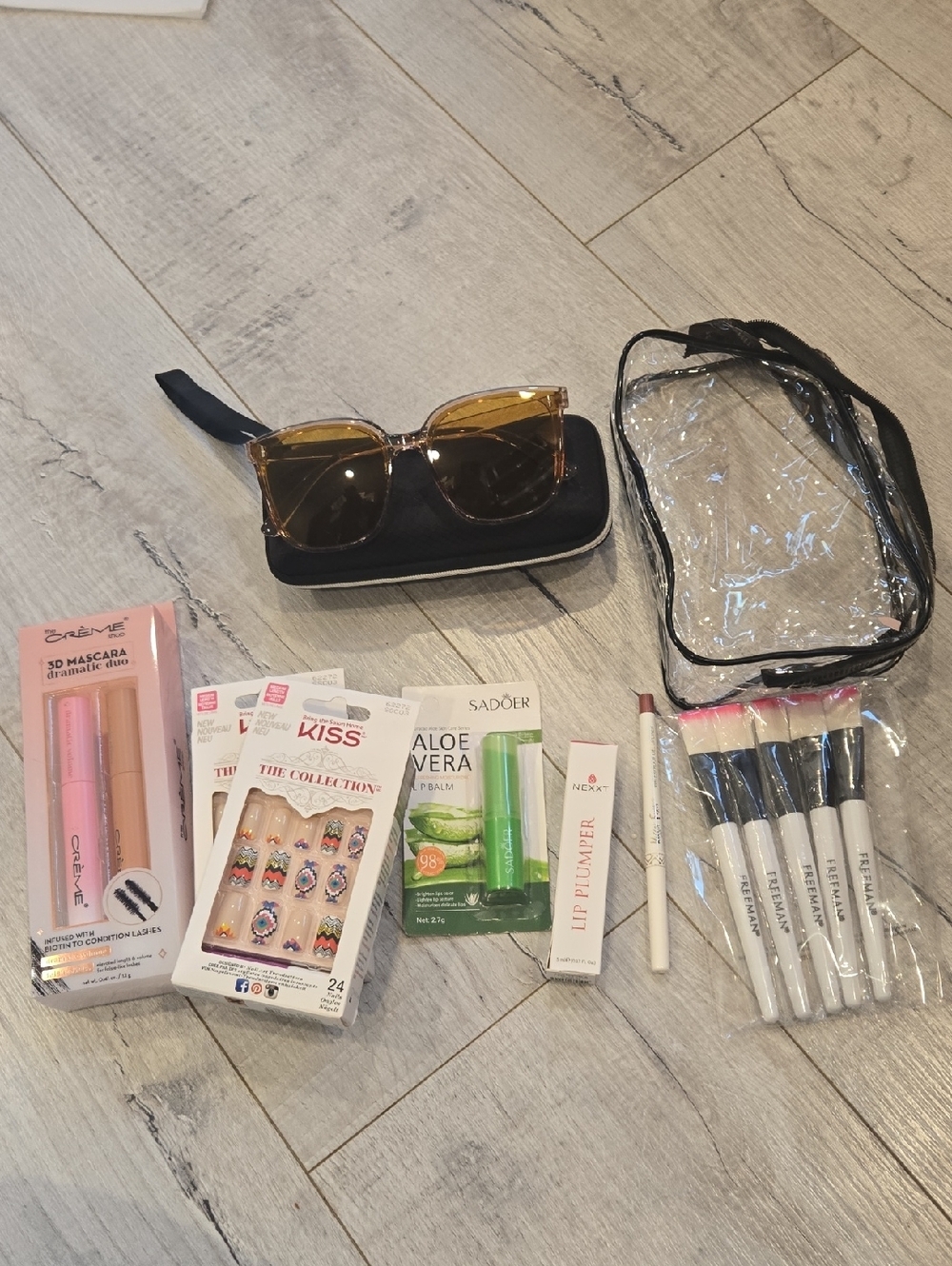 Sunny Bundle Cosmetic Kit